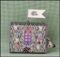 Click for Heather's Hedgehog House